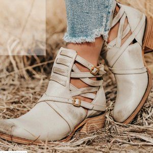 Freebird Stair  (ice)